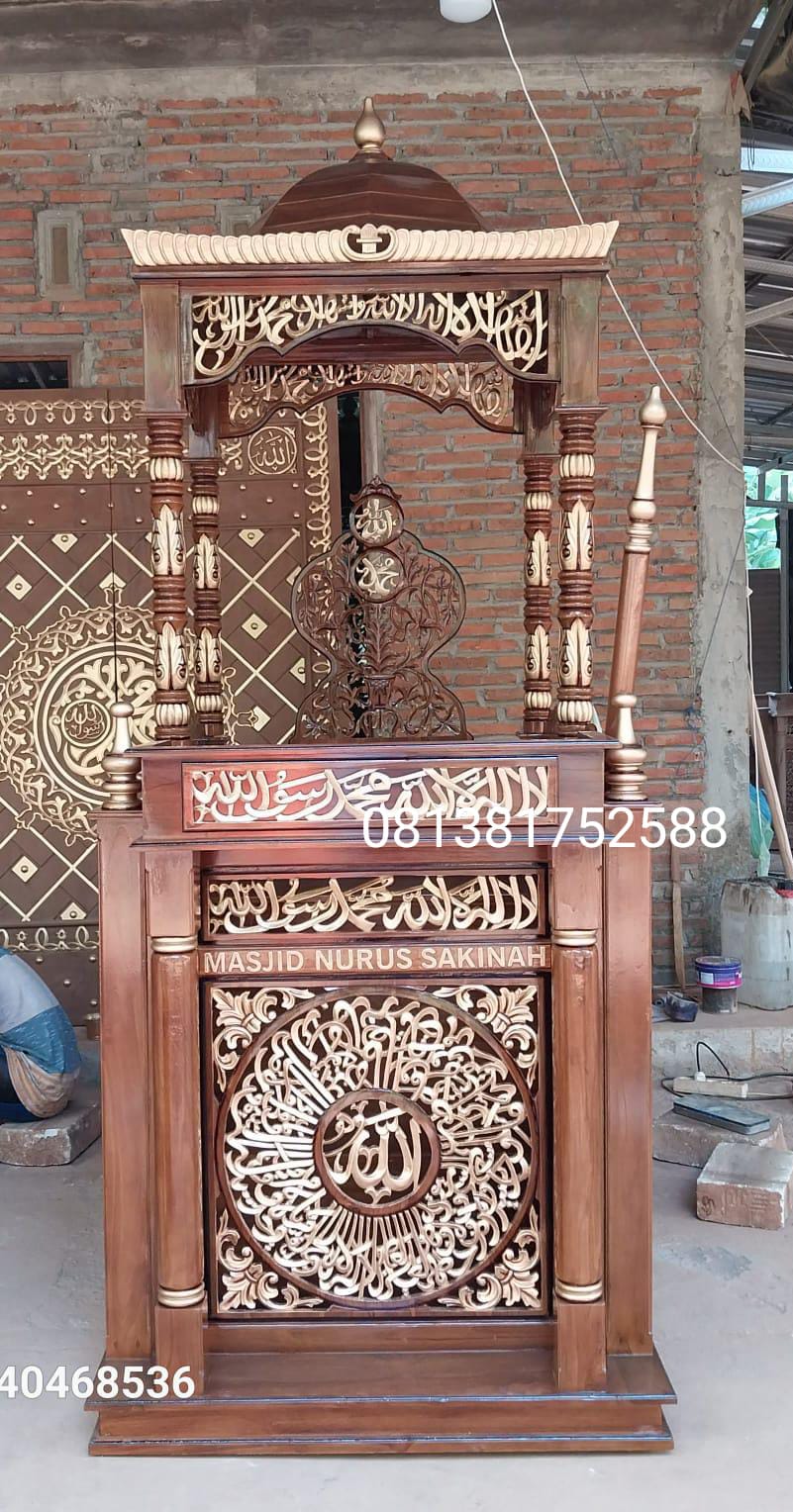 mimbar masjid kubah Pintu Samping (1)